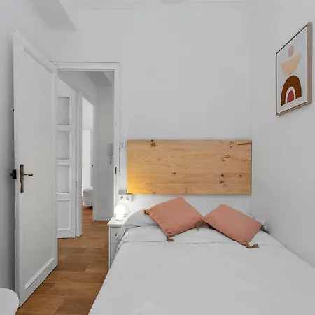 Apartment Freshly Renovated Old Town With Ac