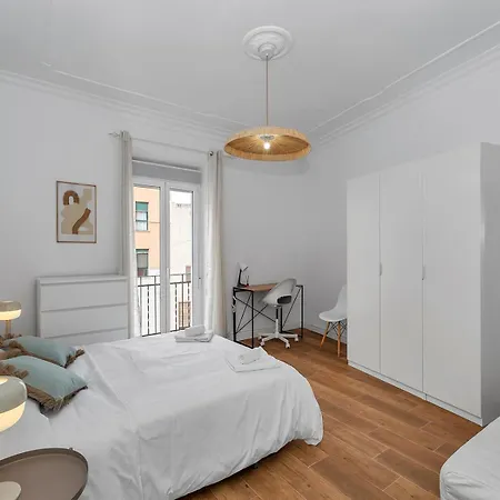 Freshly Renovated Old Town With Ac